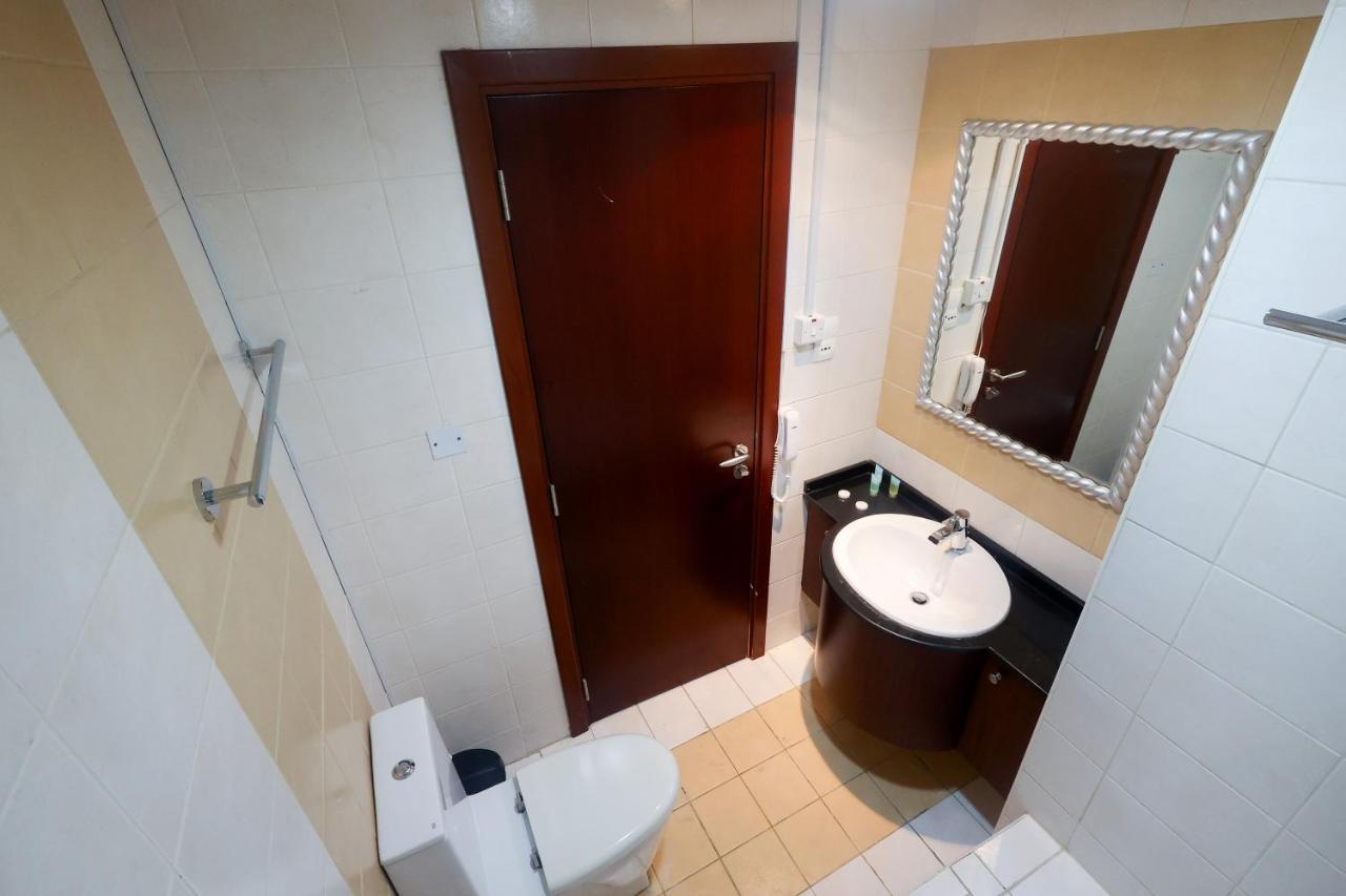 Mra Grand Hotel Dubai Buitenkant foto
